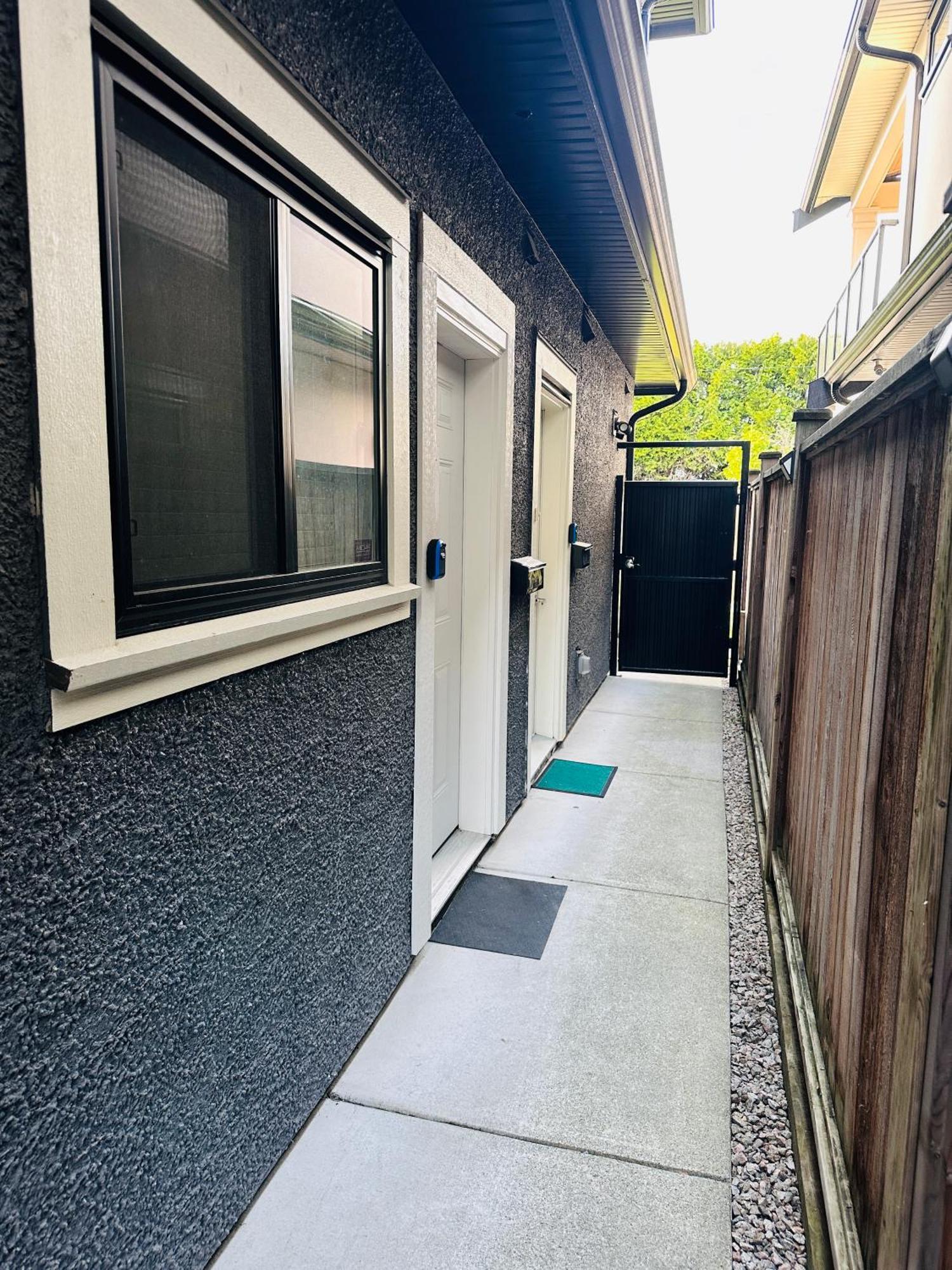 鳥巢2睡房民宿 Richmond Exterior photo